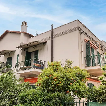 Casa Lory By Interhome 托伊拉诺